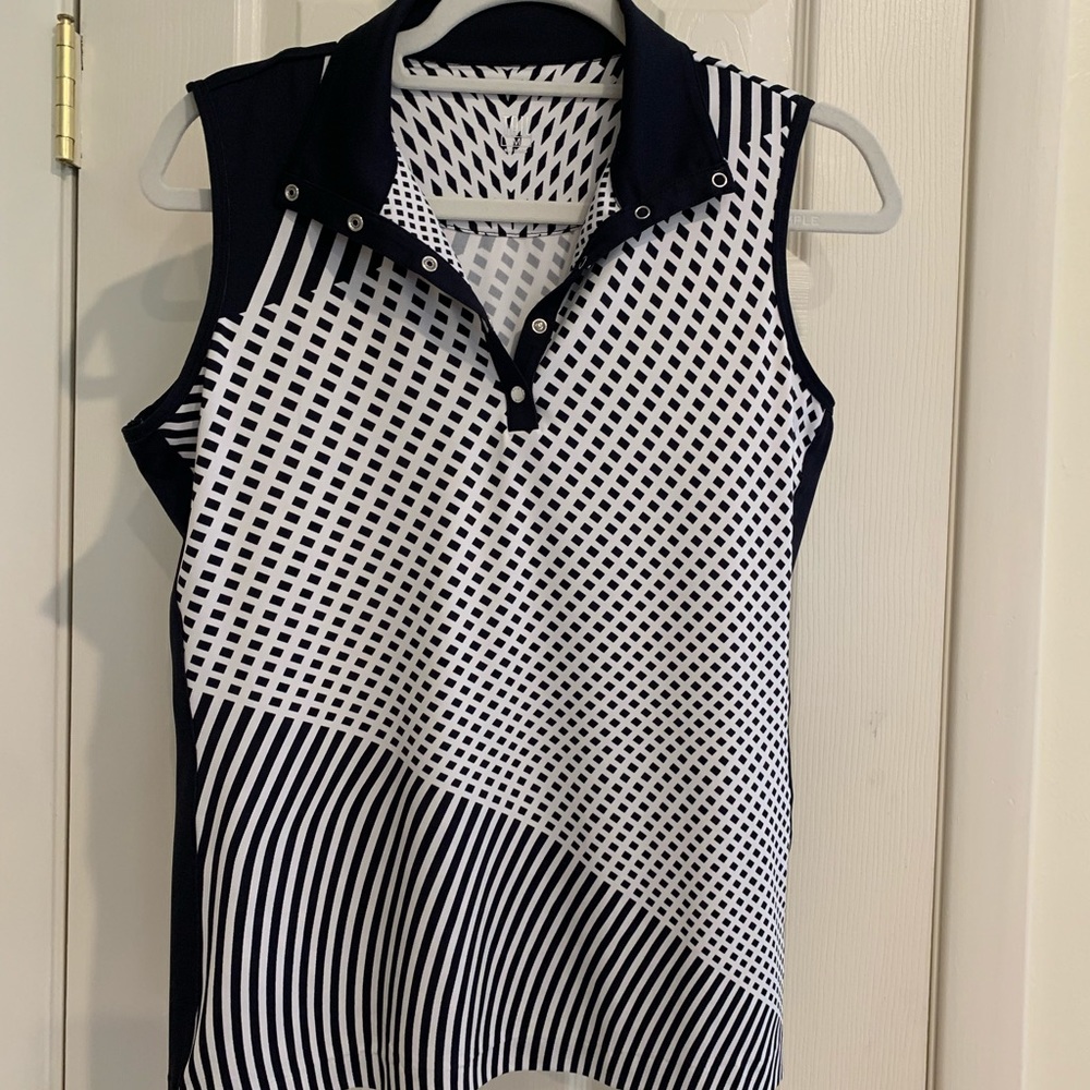 Tail black and white golf shirt